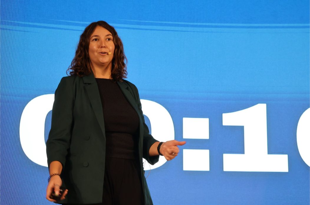 Karina en el Seminario Mujeres que todo lo pueden